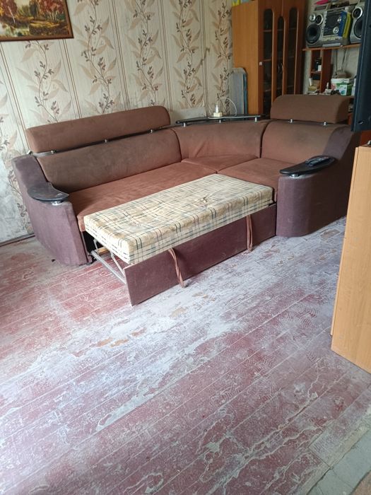 Продам гостевой диван.