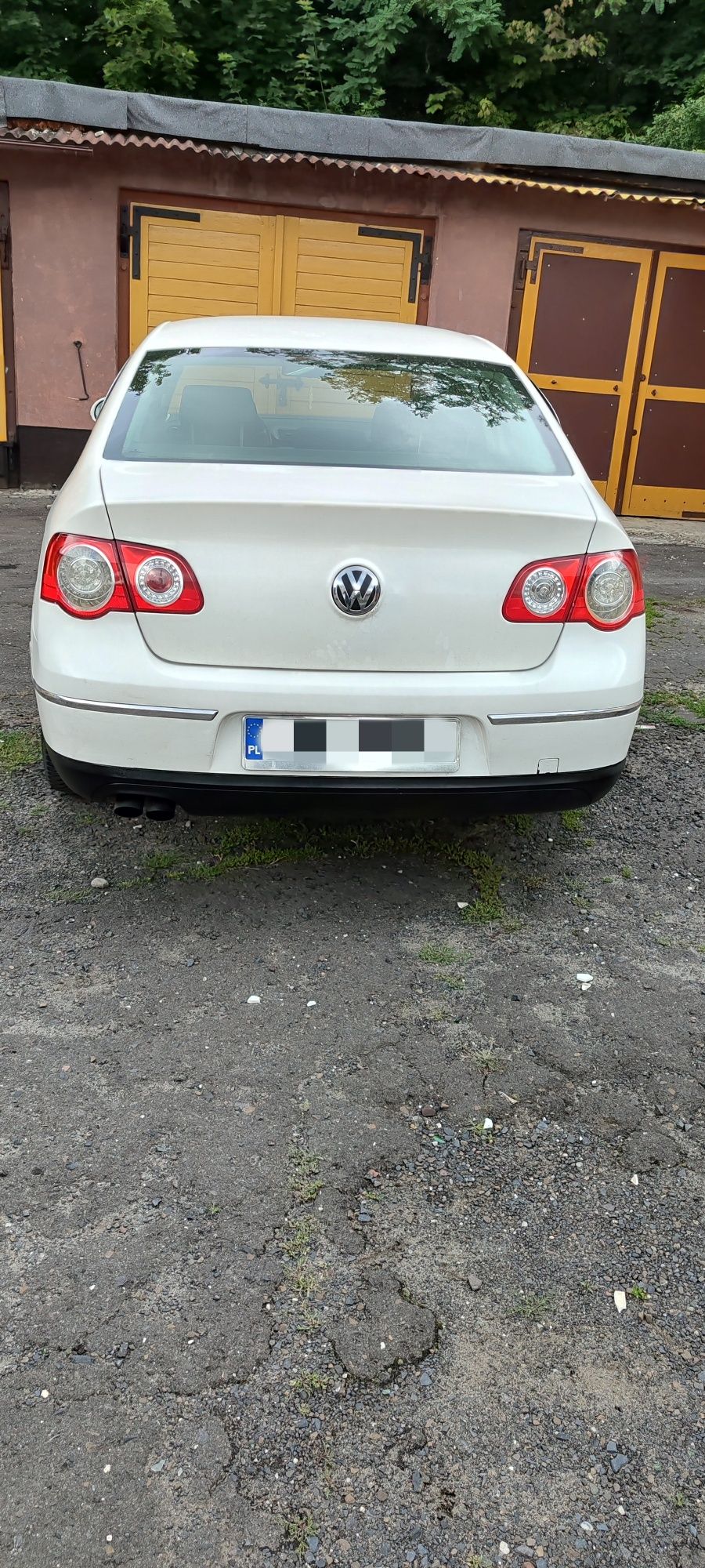 VW Passat B6 2.0tdi. Sedan  polecam