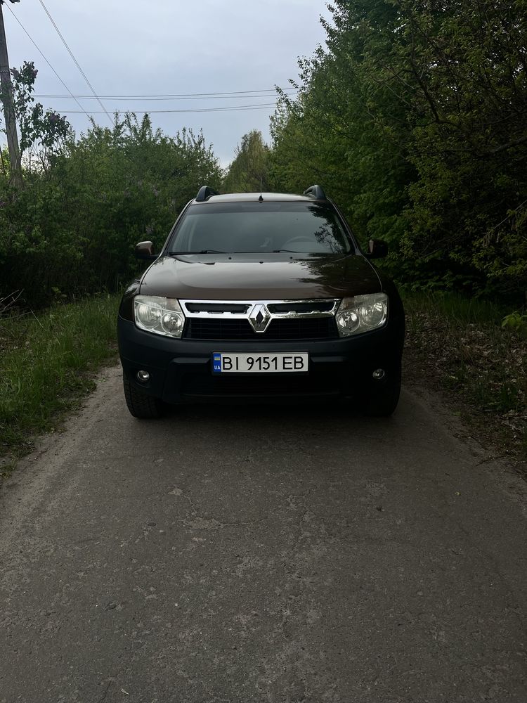 Renault Duster 2010 газ/бенз
