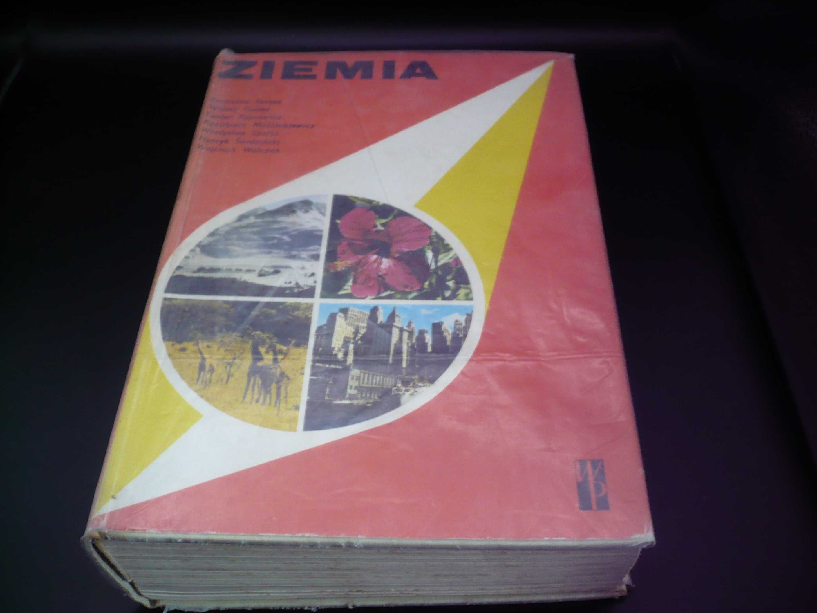 Praca zbiorowa - Ziemia