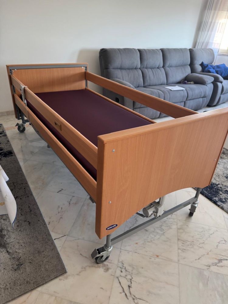 Cama articulada com comando e colchão