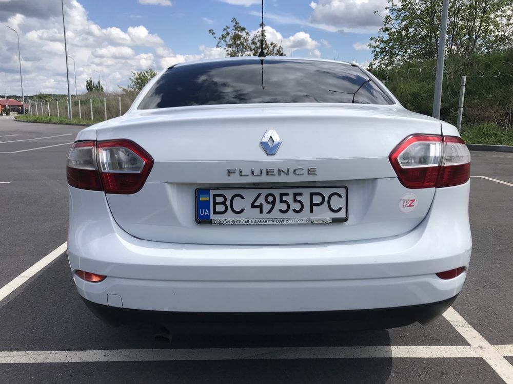 Renault fluence 2010 автомат
