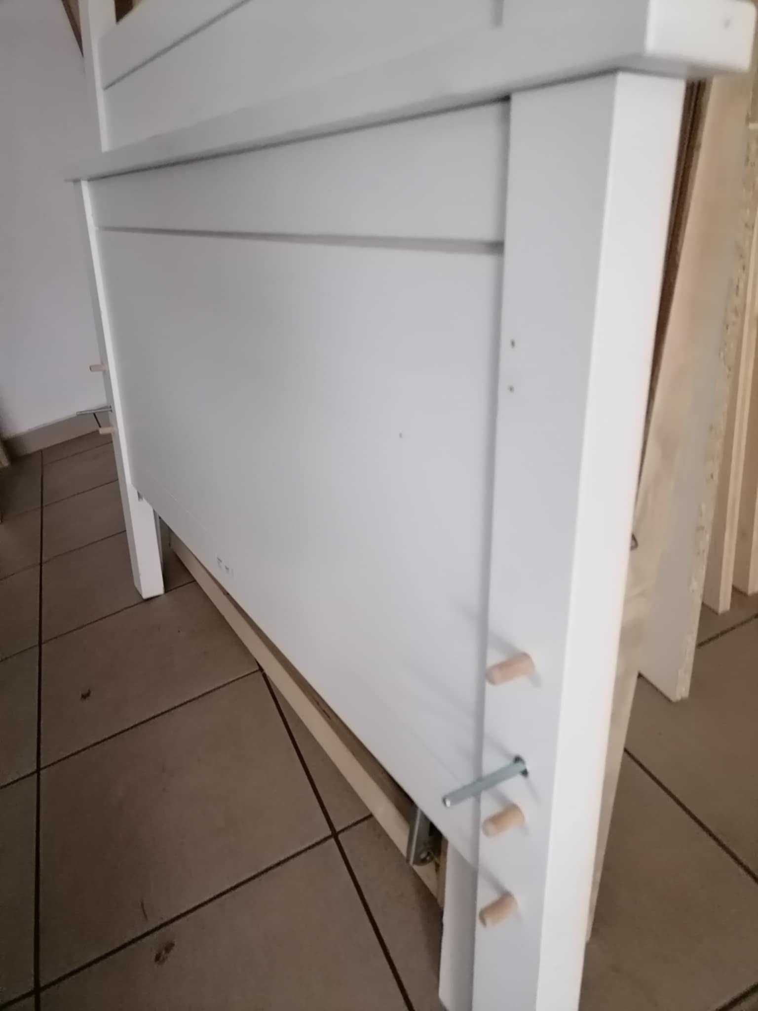 Łóżko drewniane białe pojedyncze 90x200 rama stelaż Ikea hemnes 21653