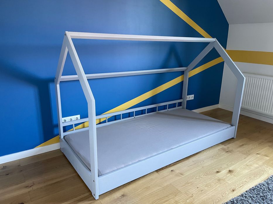 Łóżko drewniane domek dla dziecka