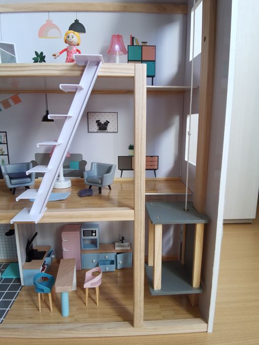 Casinhas de bonecas madeira