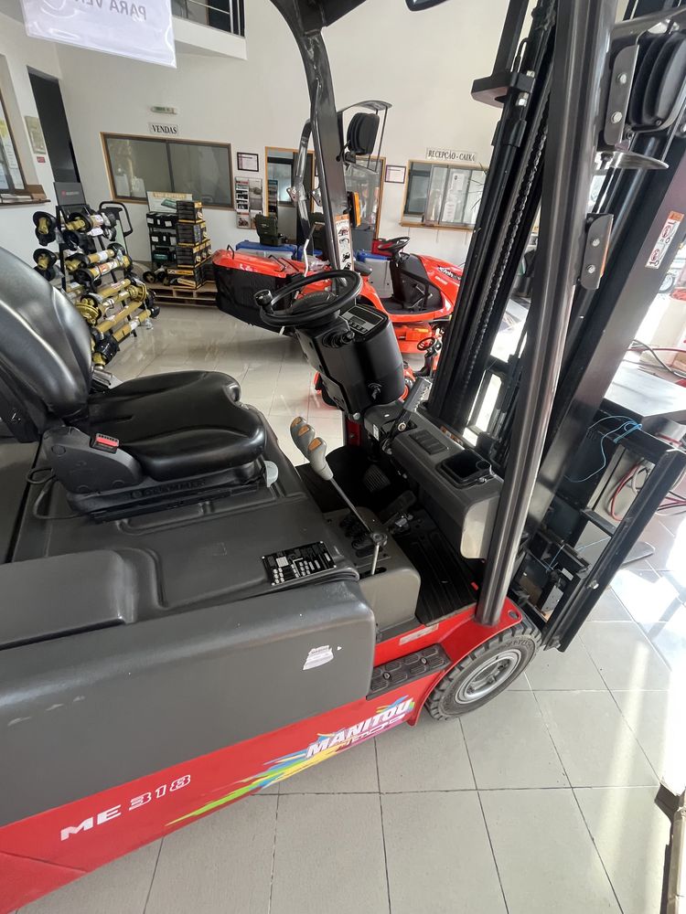 Empilhador eletrico Manitou ME318 - semi novo