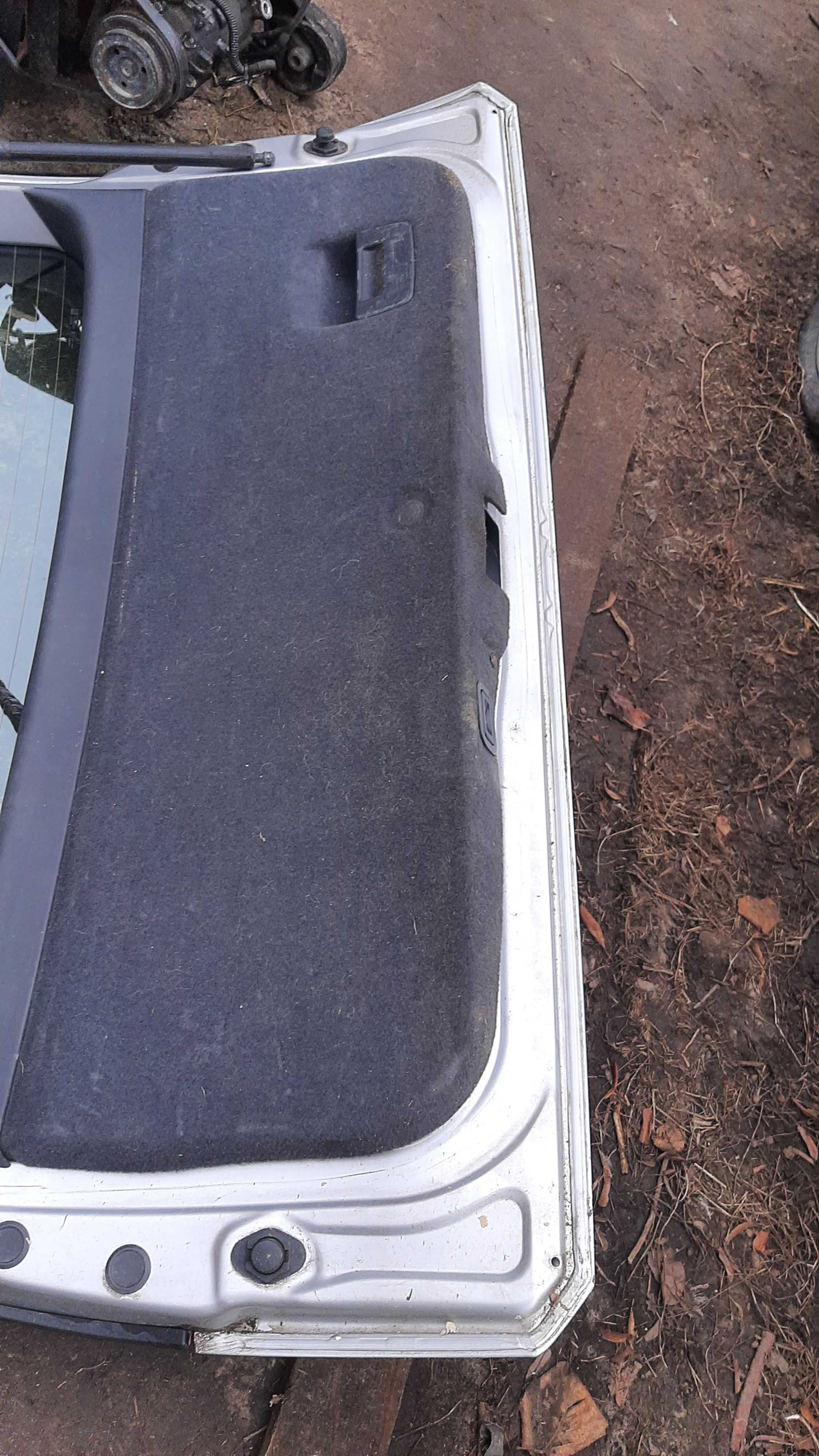 lak. Z157 klapa Opel Vectra C kombi do montażu