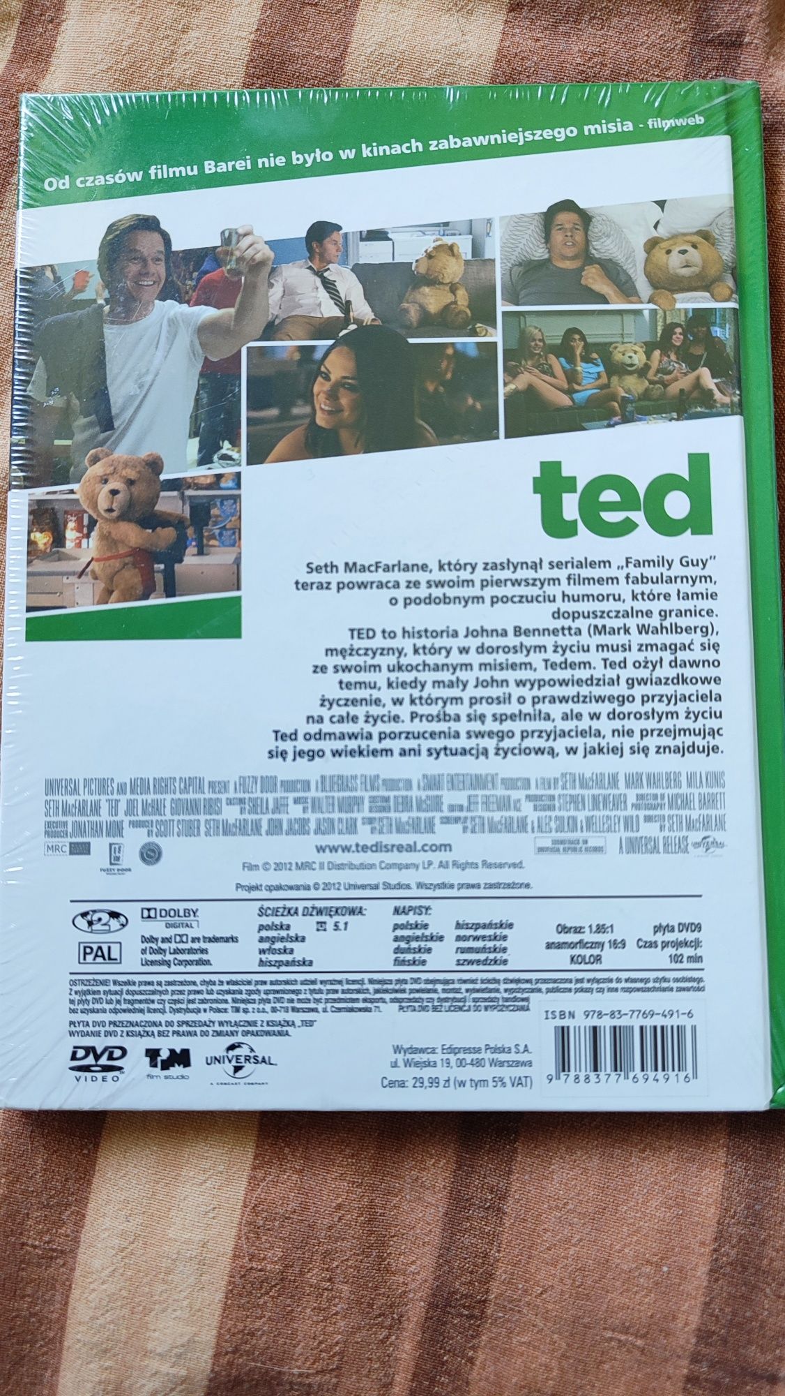 Płyta DVD oraz książeczka z filmem TED