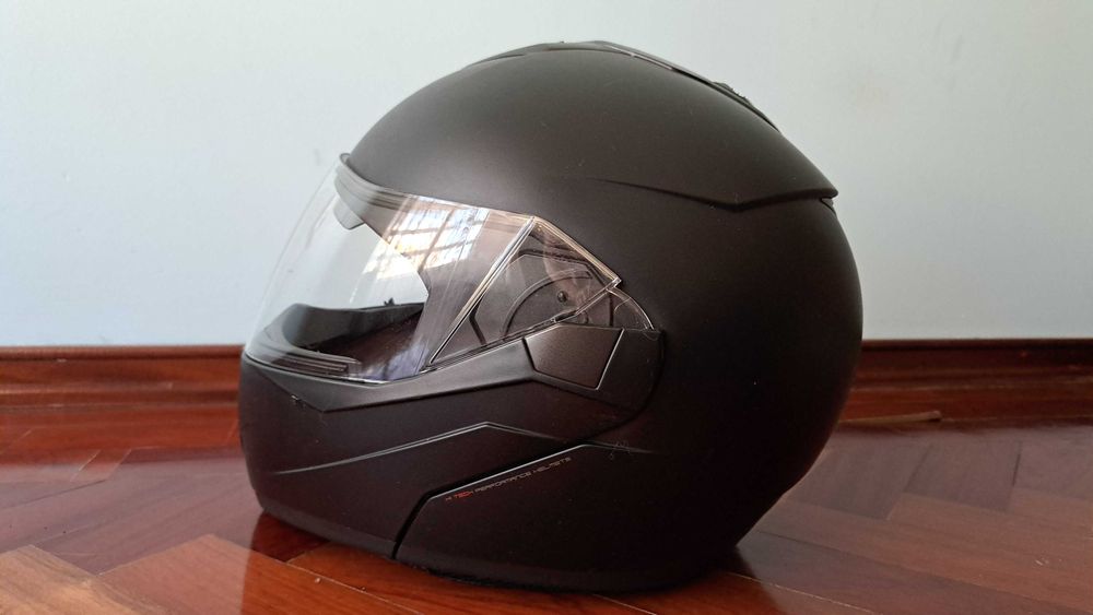 Capacete integral, CMS