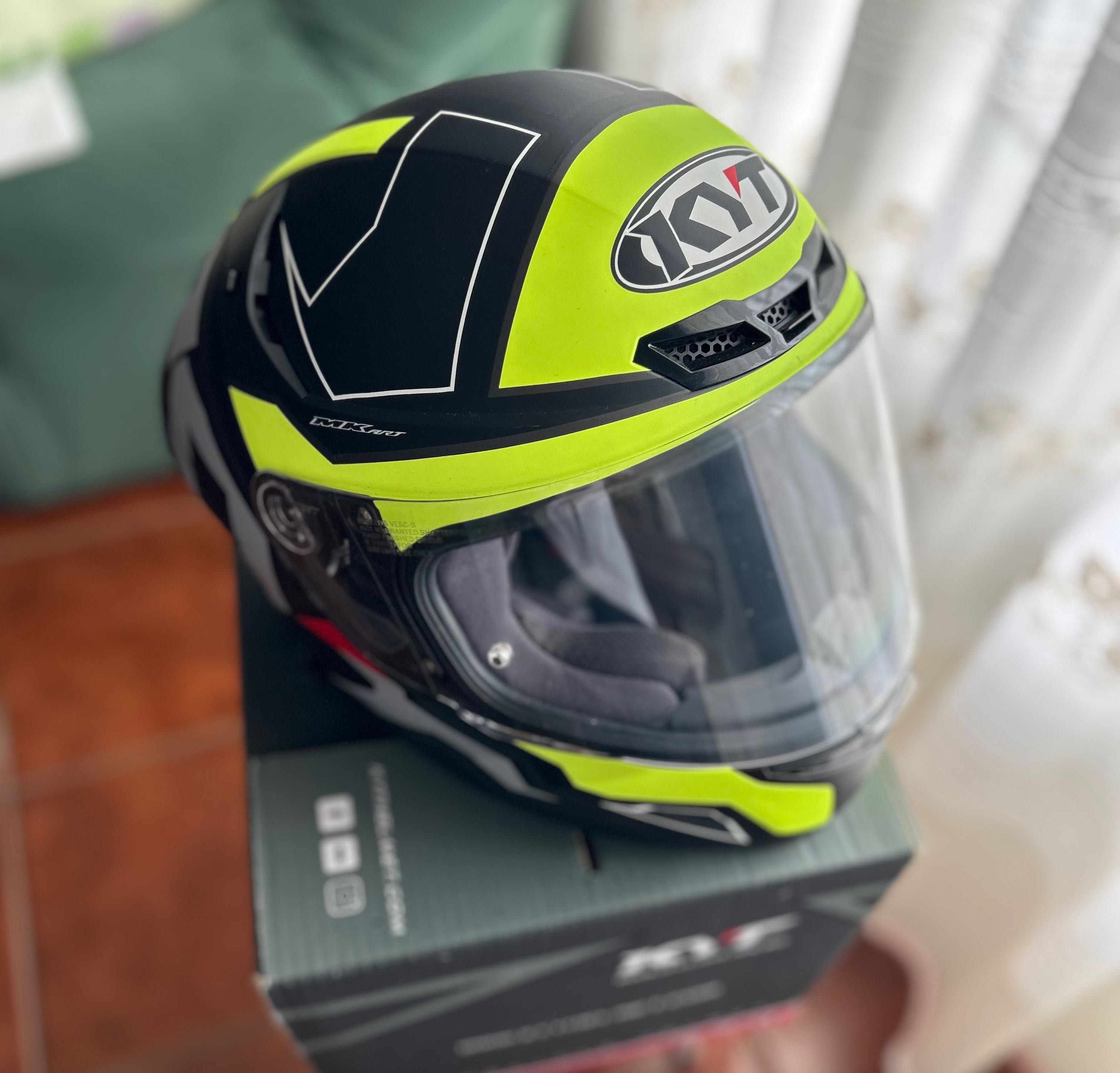 Capacete KYT- Tamanho M
