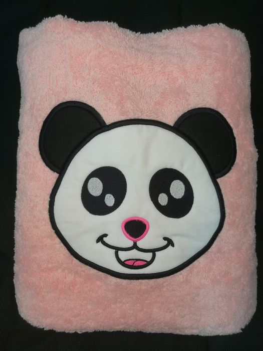 Toalha banho o Panda, Bordada