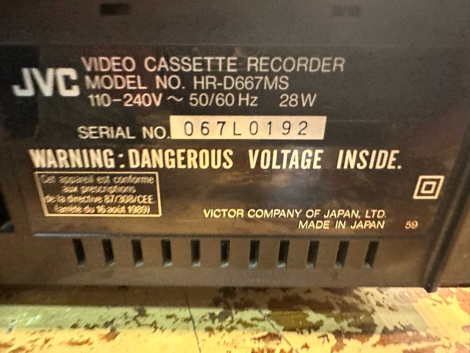 Magnetowid JVC HR-D667 MS
