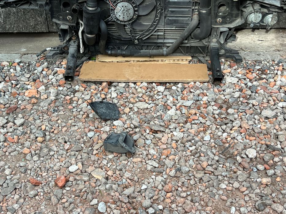 MINI COUNTRYMAN S R60 N18B16A BENZYNA Pas przedni wzmocnienie czołowe
