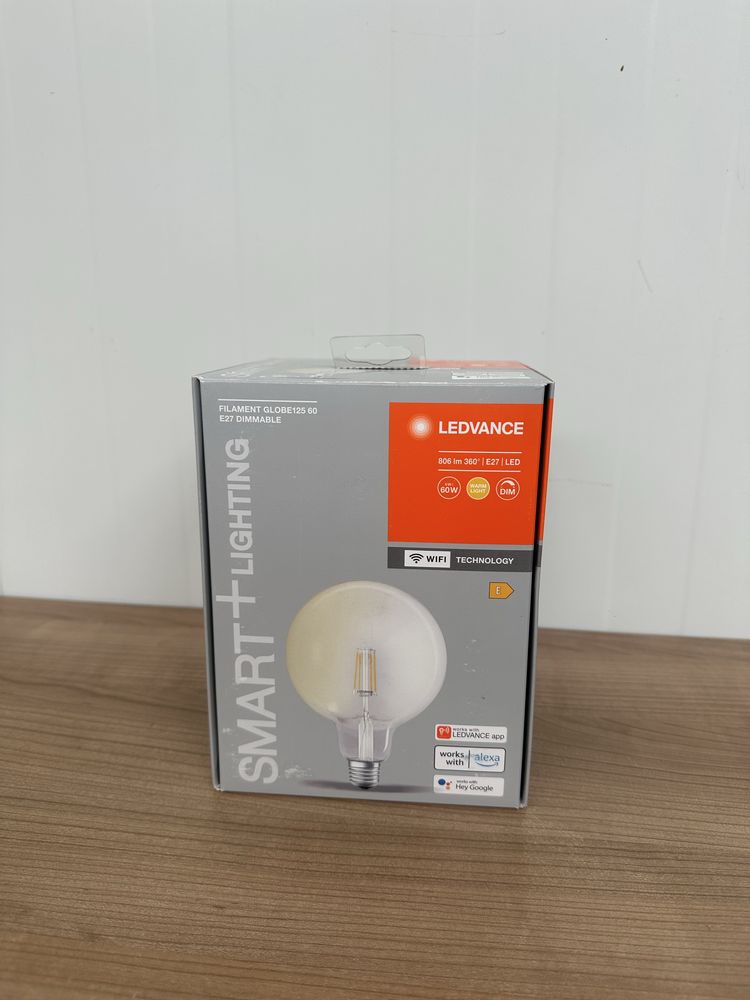 Inteligentna żarówka Ledvance ściemnialna E27 806lm 6W/60W Smart Wifi