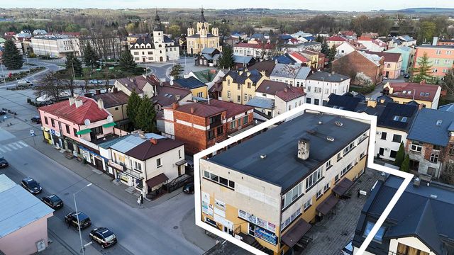 Budynek biurowo-usługowo-handlowy w ścisłym centrum Tomaszowa Lub