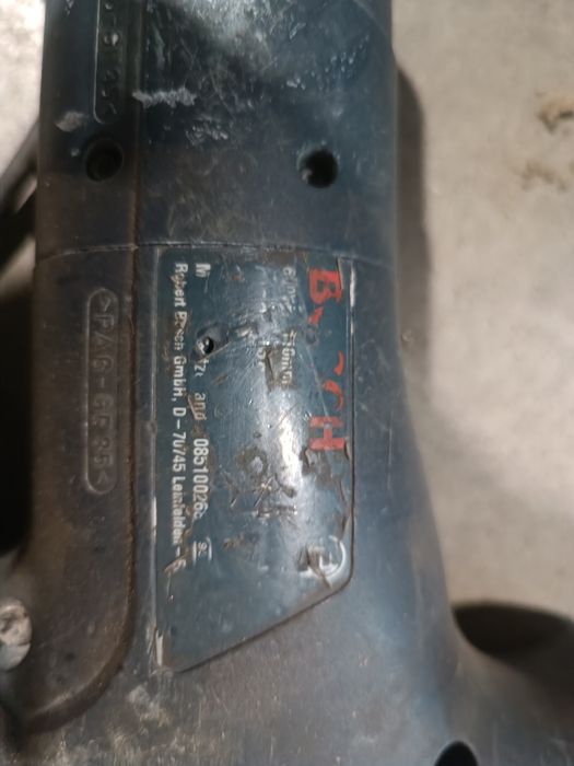 Wyrzynarka Bosch gst 100 ce