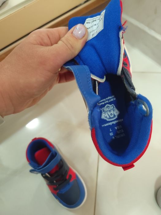 Хайтопи,кеди,черевички,красовки,черевики для хлопчика 23,осінні,осінь