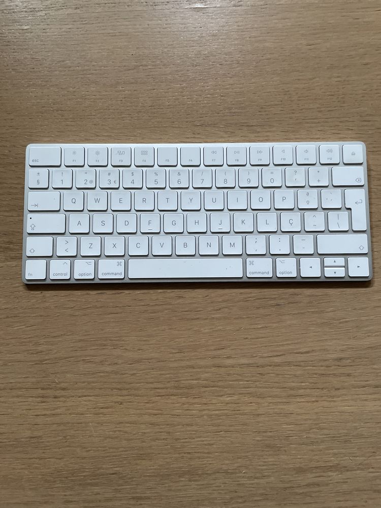 Teclado Apple Wireless