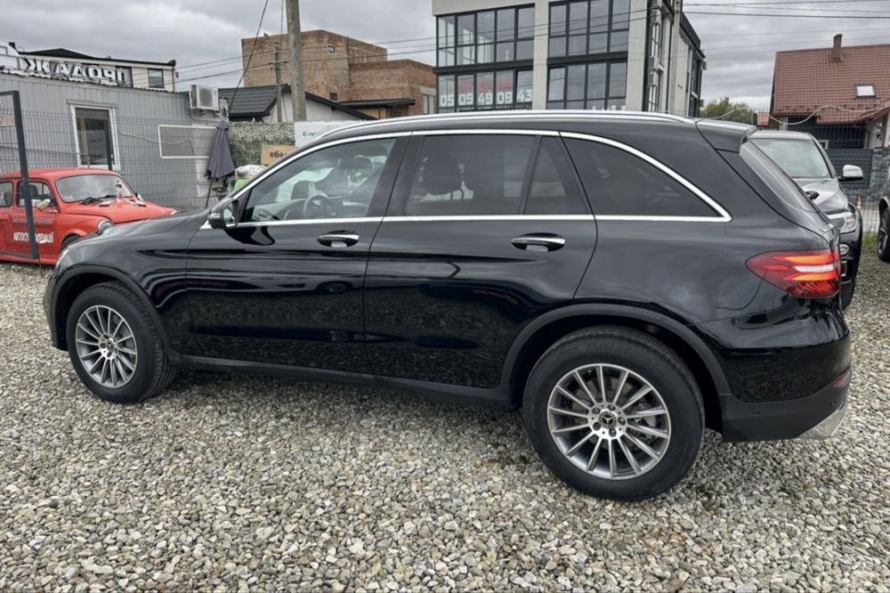 Терміново,авто в дуже доброму стані. Mercedes -Benz GLS-Class 2017