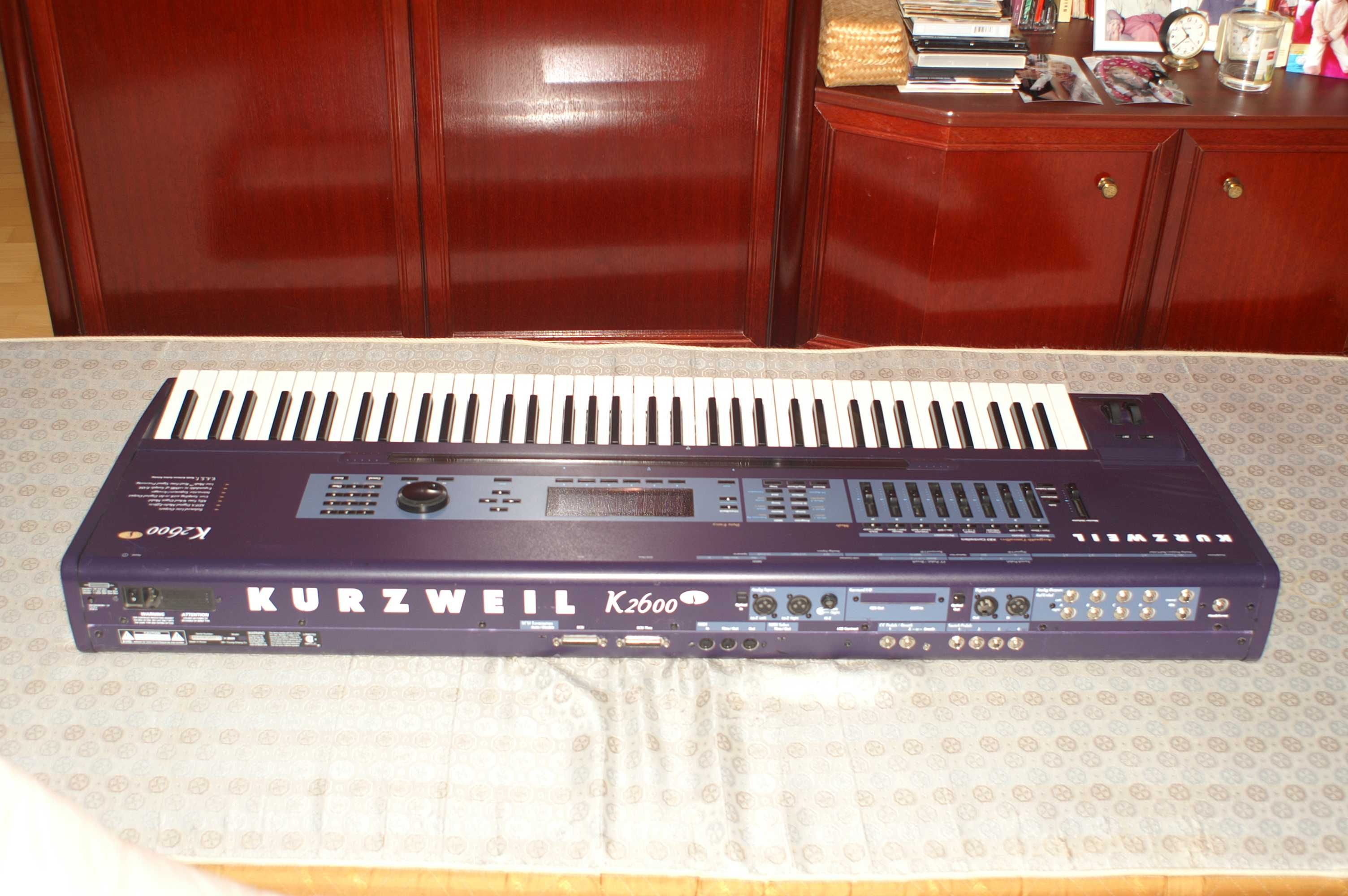 Kurzweil K-2600S kompletny, max rozszerzeń również KDFX