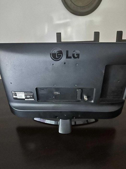Monitor/TV LG 19.5"