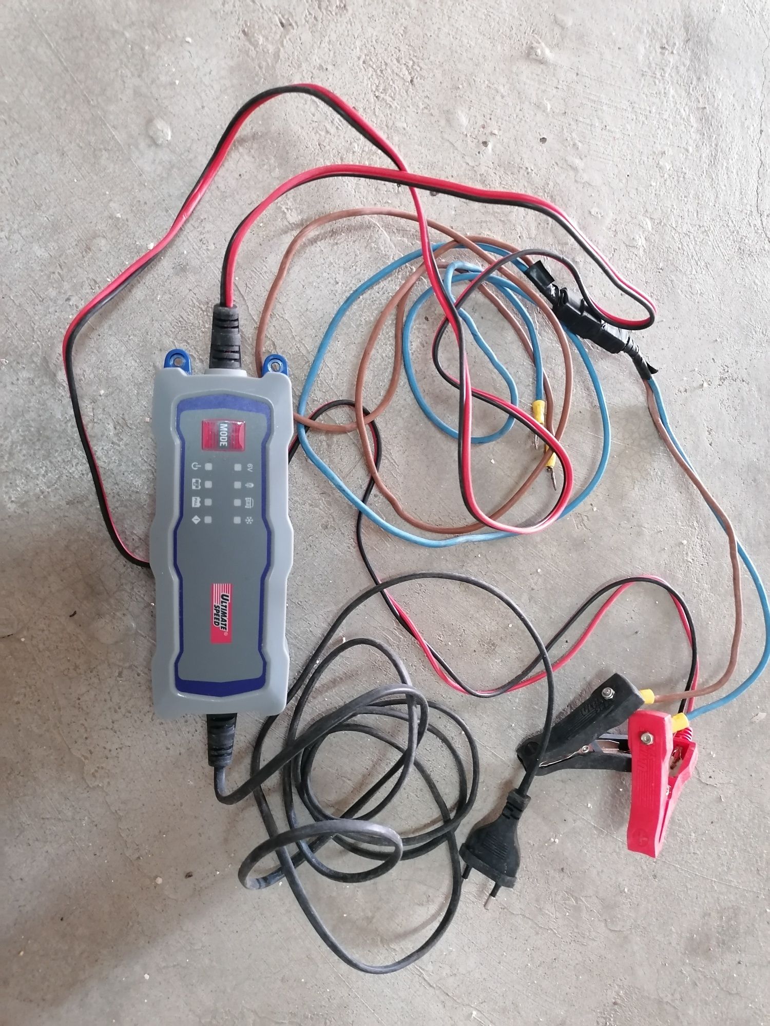 Carregador de Bateria
