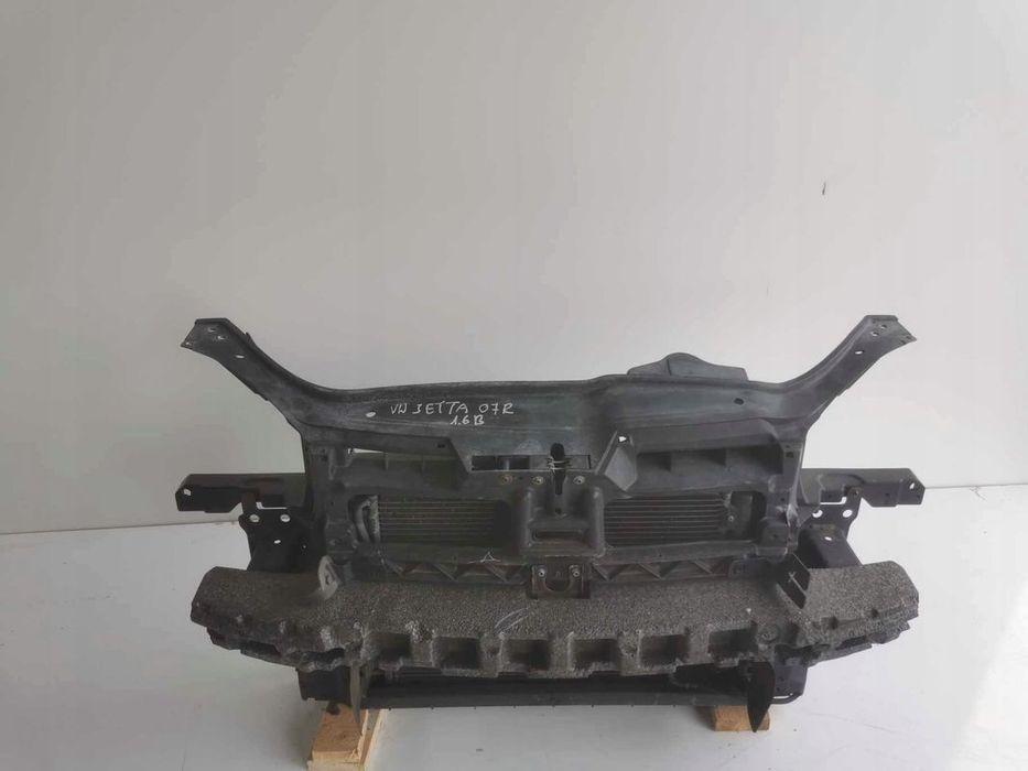 Pas Przedni Chłodnica Wzmocnienie Vw Jetta 05-10/1.6 Fsi