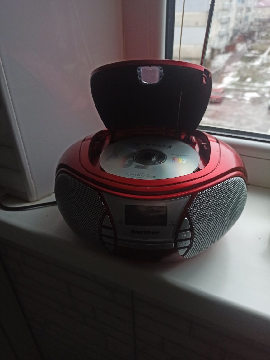 Портативна магнітола CD MP3 AUX Karcher RR 5025-C ...