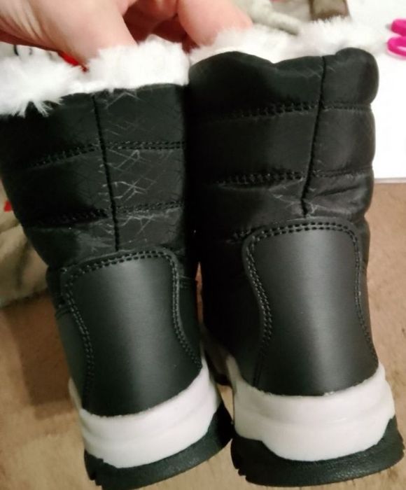 Buty dziecięce zimowe/ śniegowce rozmiar 28