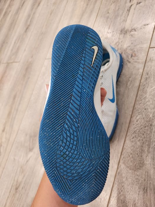 Буци Nika оригінальні