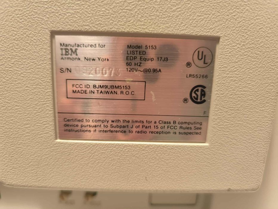 Monitor IBM 5153