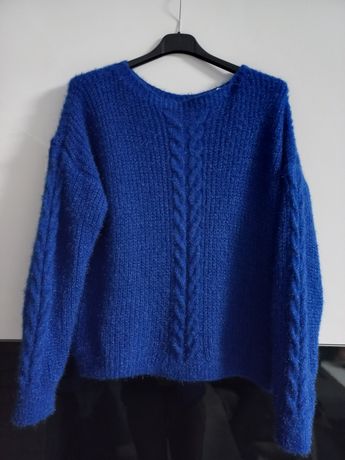 Sweter kobaltowy