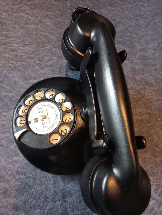 Vendo telefone Relíquia.