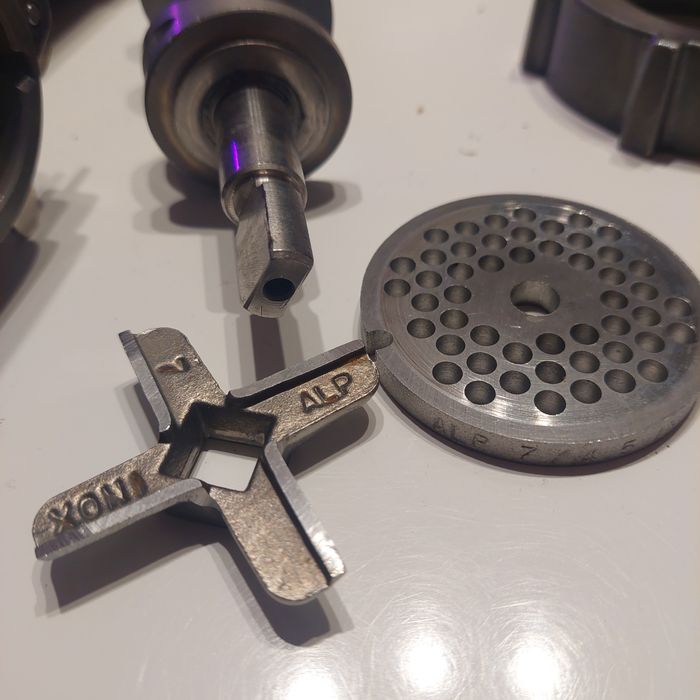 Maszynka do mięsa bosch mum 6 FW 4