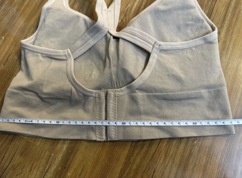 Nowy sportowy biustonosz r. XL