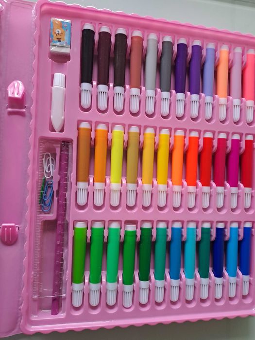 Mala de pinturas | 150 peças