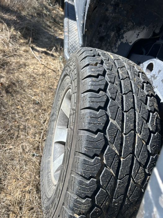 Vendo jantes pagero com  pneus 265