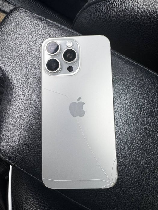 iPhone 15 Pro Max 256GB Neverlock