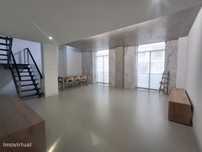255R | Apartamento duplex em edifício de charme | Centro Torres Vedras