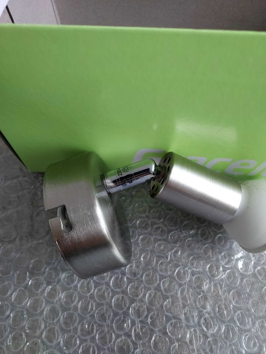 Світильник на стіну