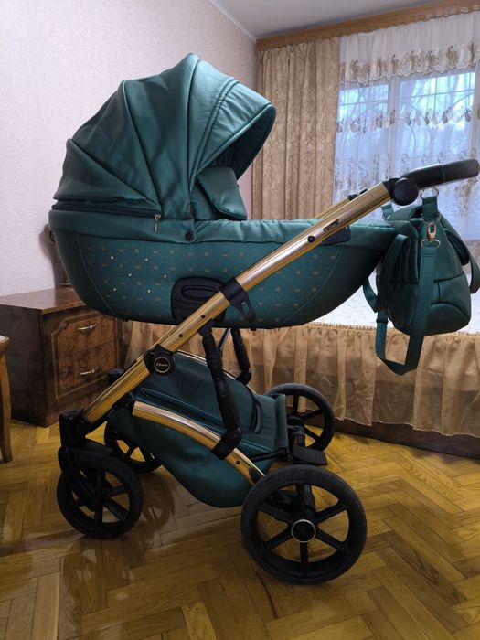 Шикарна дитяча коляска 2 в 1