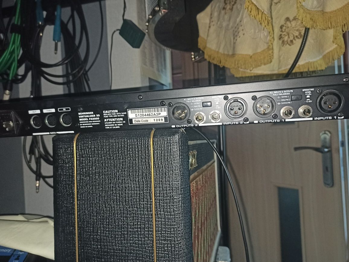 Behringer Virtualizer 3D FX 2000