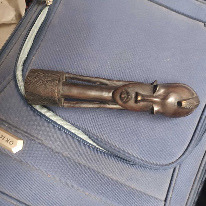 escultura de madeira