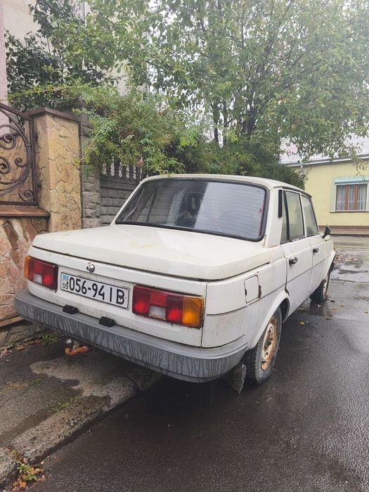 Продається автомобіль Wartburg 1989 року