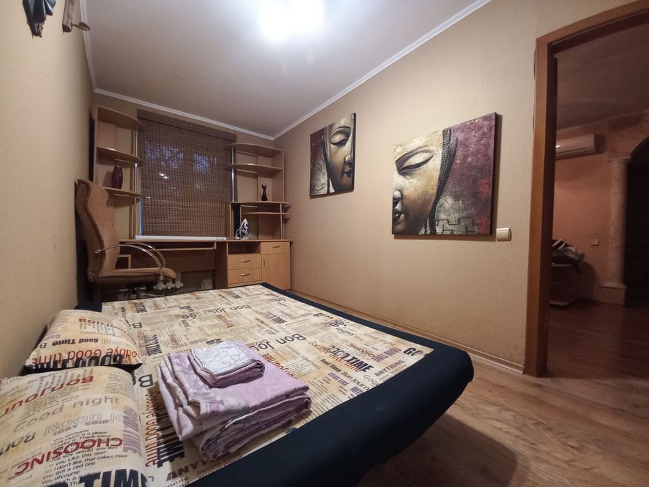 Автовокзал-центр.Почасово,посуточно.Чистая,уютная 2 ком.квар