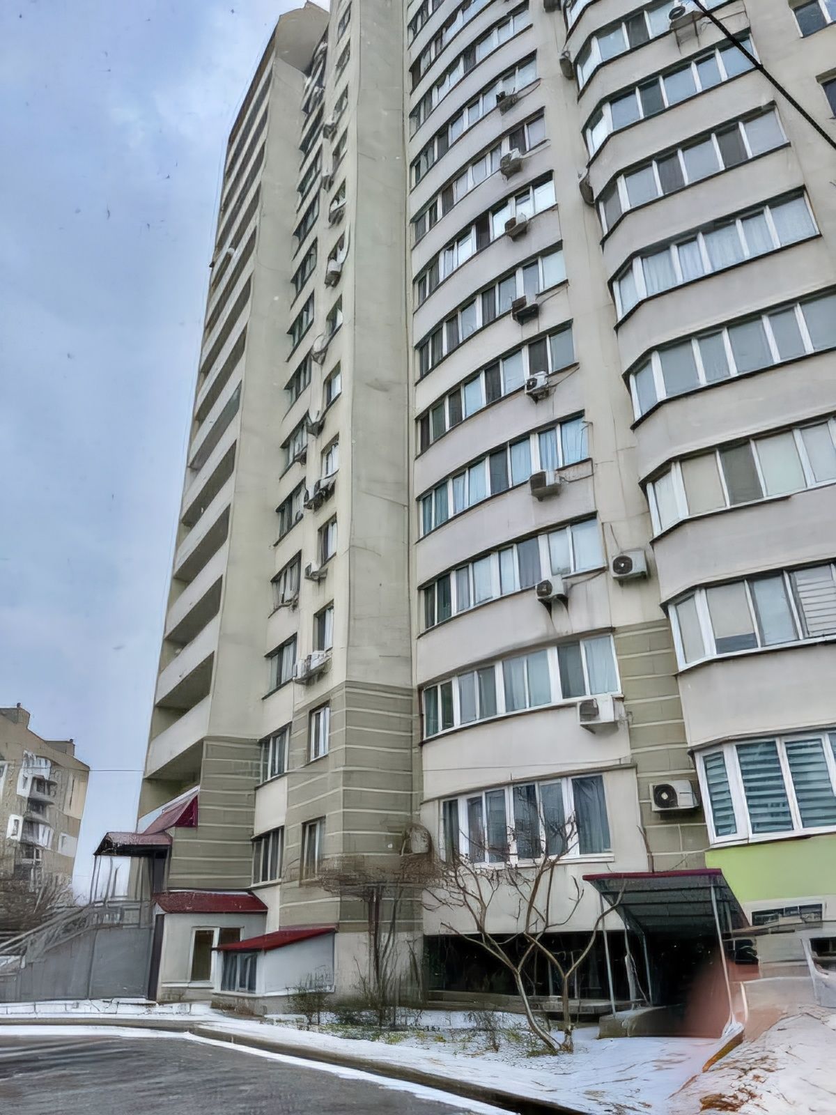 Продается 1-комнатная квартира в ЖК «Одесский» на улице Шота Руставели
