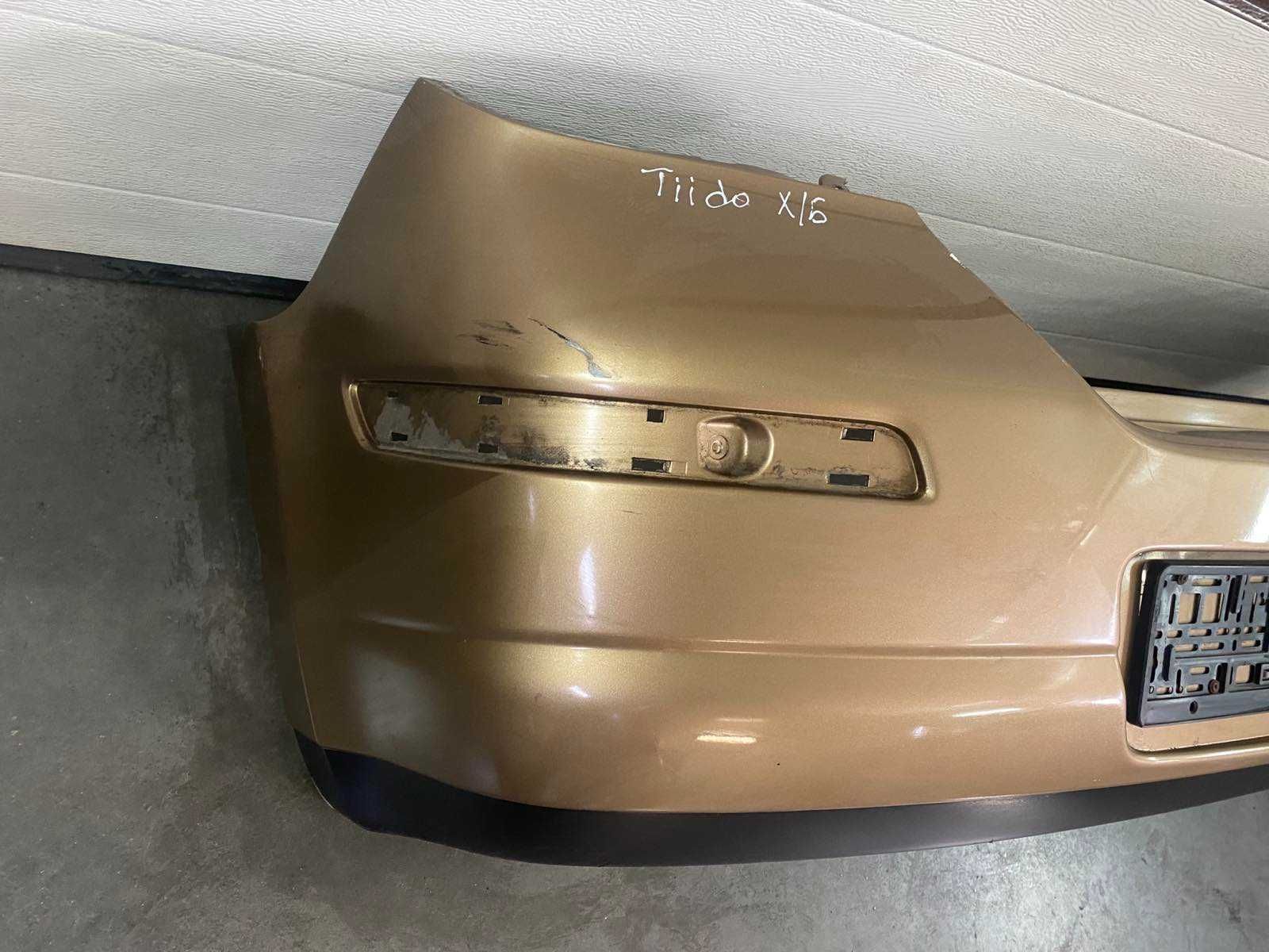 Бампер задній Nissan Tiida C11 07-12р. хетчбек 85022EM00J