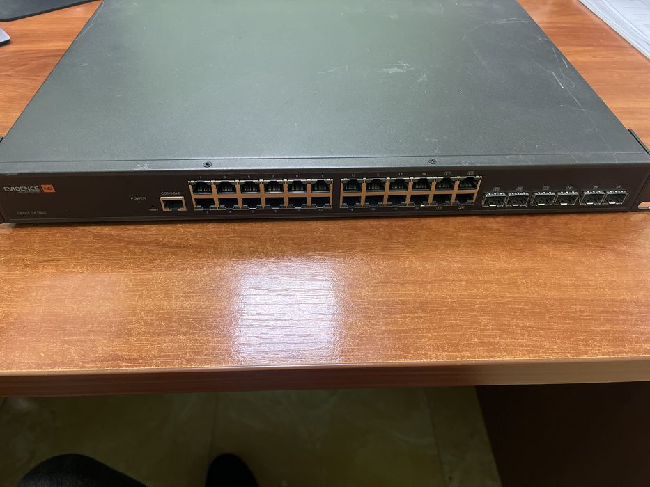 Комутатор Poe Evidence Cross-24/HPoE