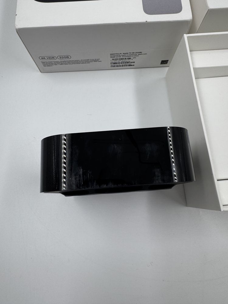 Openbox Apple TV 4K 32GB 2021 MXGY2 A2169 ТВ приставка