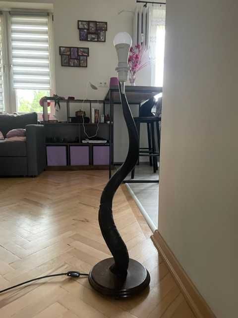 Lampa z poroża antylopy Kudu